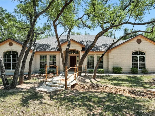 410 Arrowhead Pass, Wimberley, TX 78676