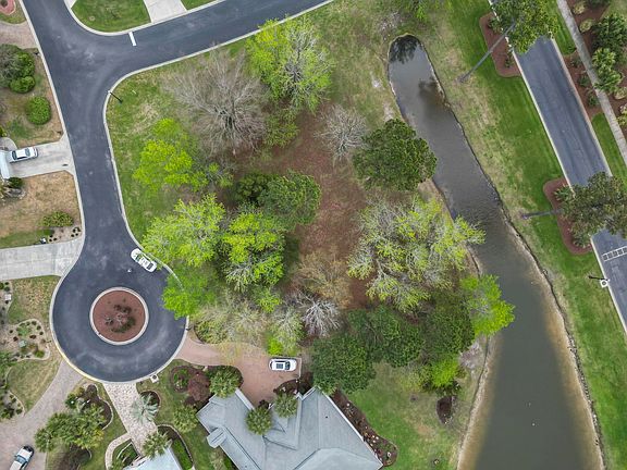 4th image of 8031 Bird Key Ct.