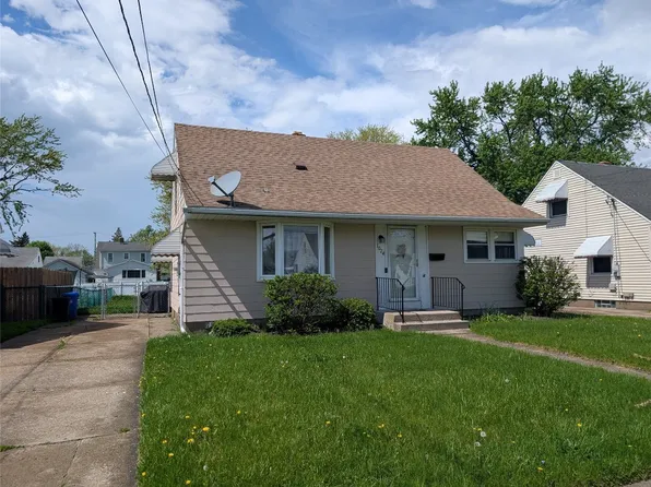 1024 W 37th St, Erie, PA 16508