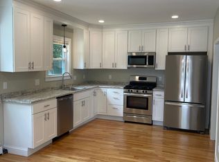 200 Mammoth Rd #A, Lowell, MA 01854