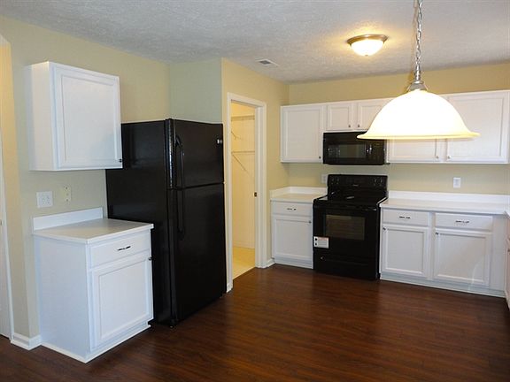 2nd image of 1754 Perry Commons Blvd
