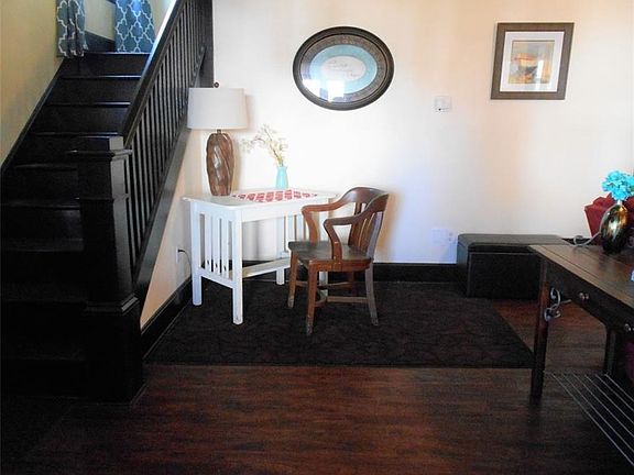 Spacious front entry