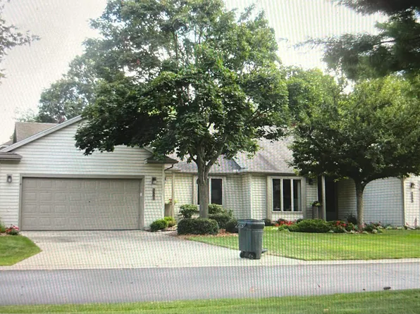 2501 Schade West Dr, Midland, MI 48640