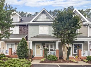 1028 Mica Lamp Ct, Apex, NC 27502