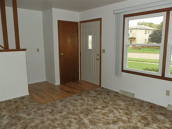 4th image of 1410-1412 Church St