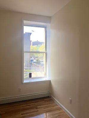 Rented by Bohemia Realty Group | media 17