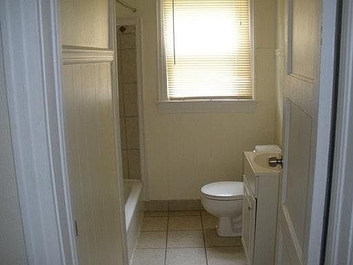 BATH ROOM