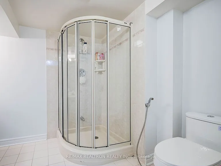 62 Brookshill Cres #BASEMENT — Photo 9