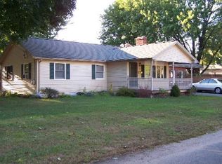 101 Boulay Cir, Chicopee, MA 01020