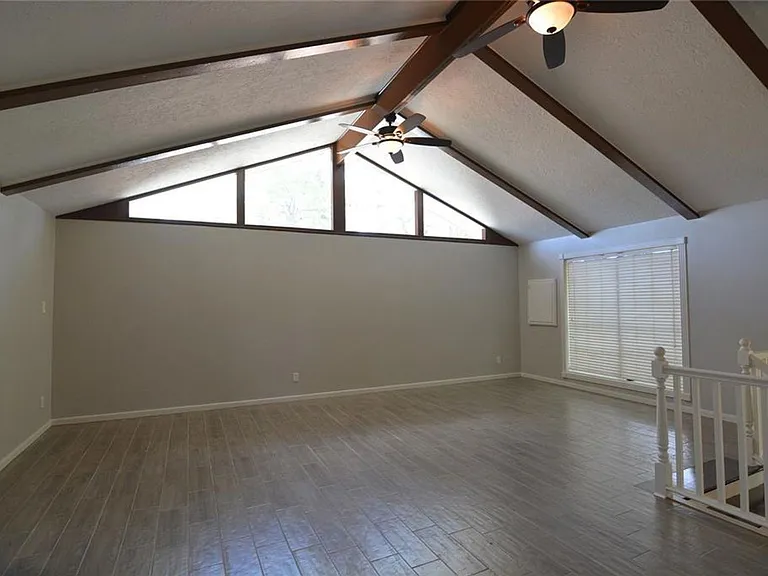 19118 Challe Cir W — Photo 9