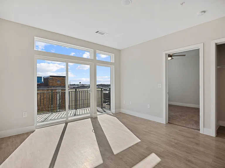 Centro at Pine Nash — Photo 15
