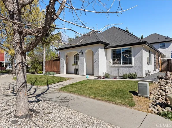 1813 Devonshire Dr, Chico, CA 95928