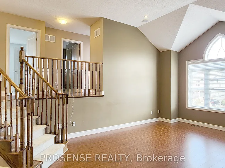 190 Nisbet Blvd — Photo 22