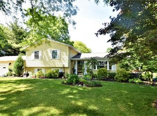 35582 Neff Rd, Grafton, OH 44044