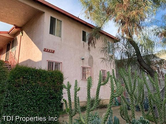 3rd image of 7727 S Western Ave APT 05