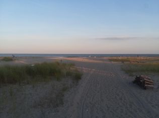 13 Marsh St, Milford, CT 06460