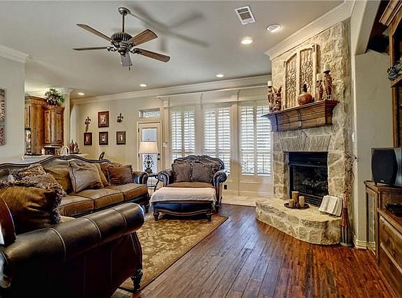 5th image of 12075 Rachel Lea Ln