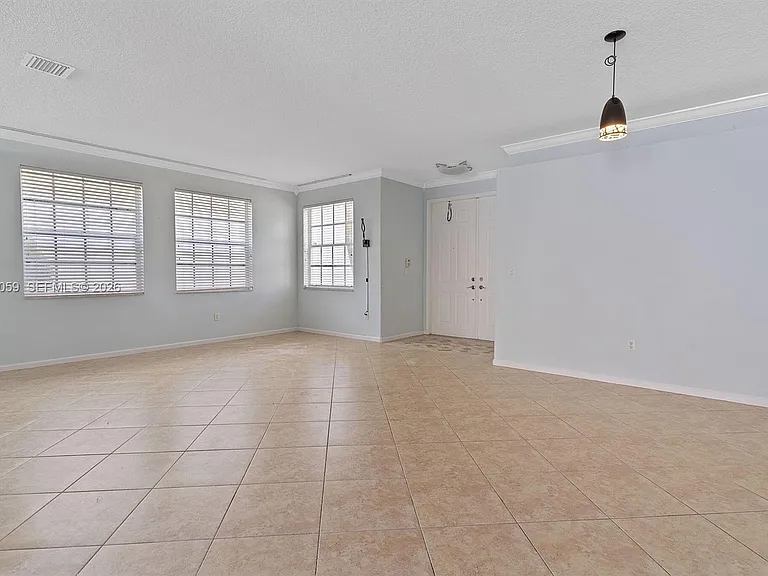 9869 Woodworth Ct — Photo 6