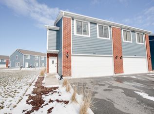 1021 Gillespie Ln, Yorkville, IL