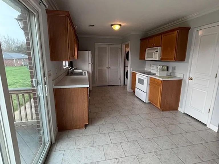 117 Croghan Way — Photo 4