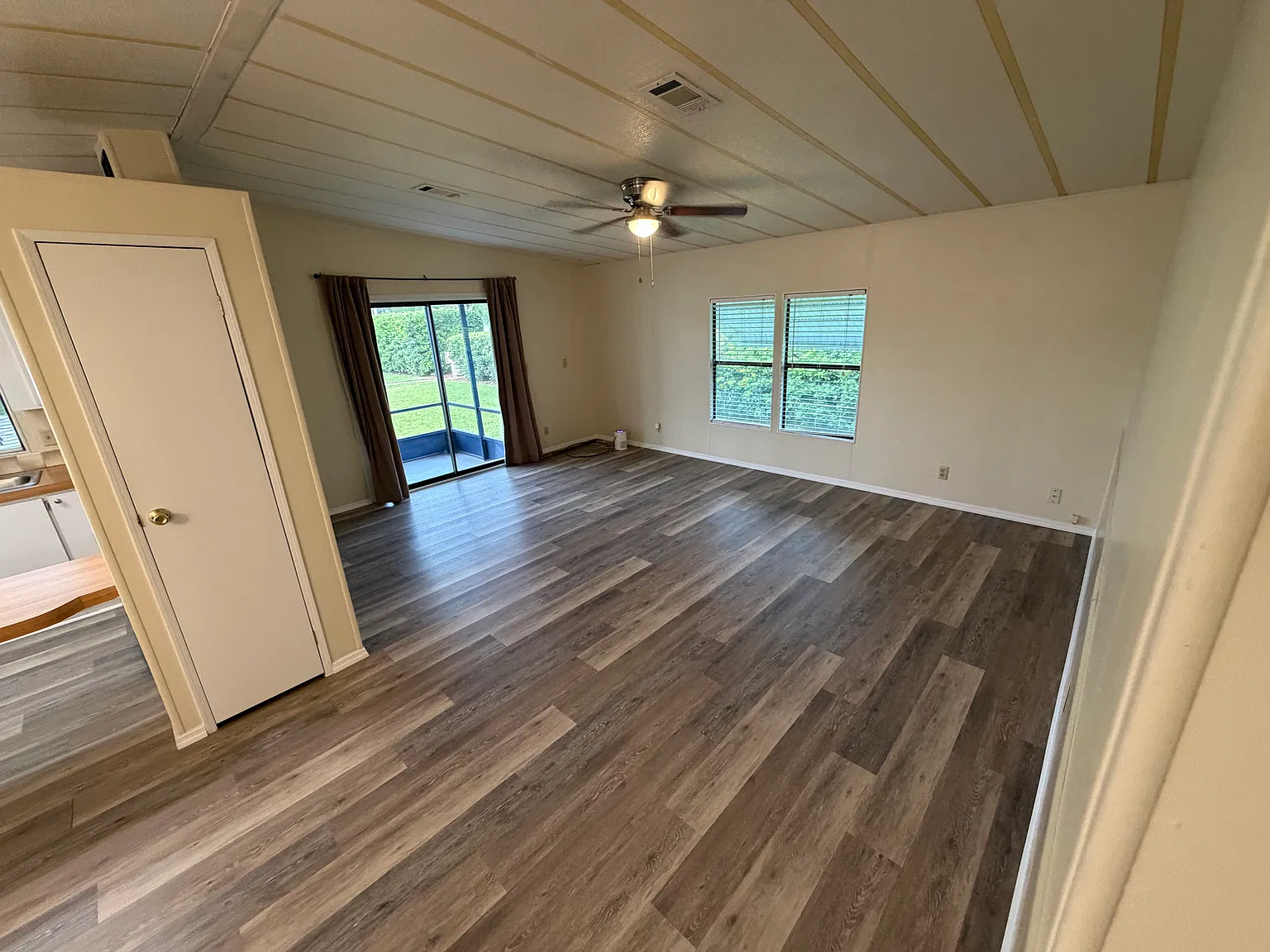 1450 Madeline Ave — Photo 4