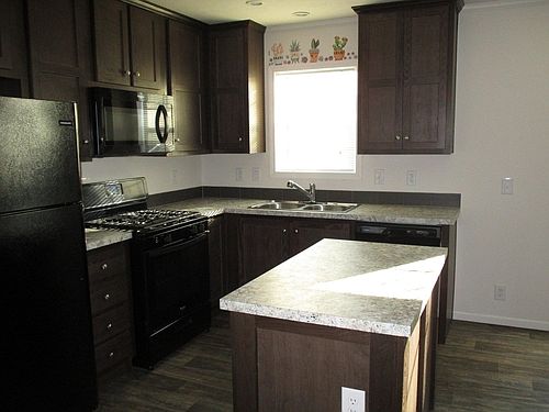 1st image of 38744 Wyoming Dr