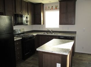 38744 Wyoming Dr, Romulus, MI 48174