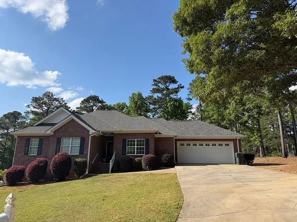 20 Pineview Ln, Dadeville, AL 36853