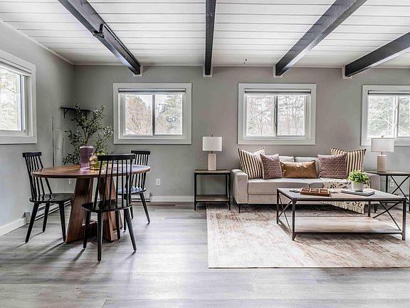 4th image of 12 Old Lantern Road