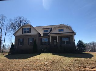 5525 Autumn Harvest Dr, Kernersville, NC 27284