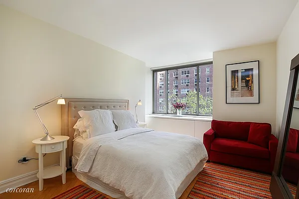 Sold by Corcoran | media 4
