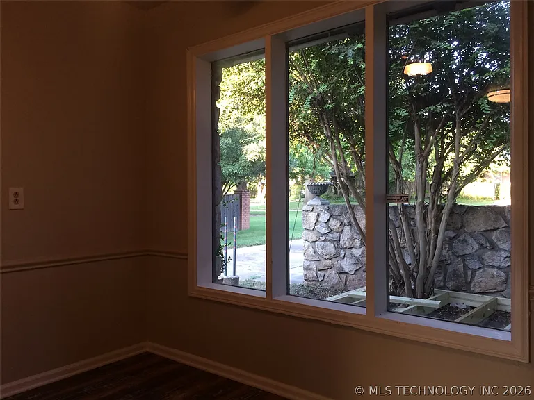 4912 S Knoxville Pl — Photo 12