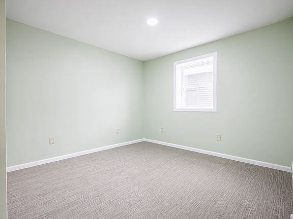 5th image of 3862 Union St #1