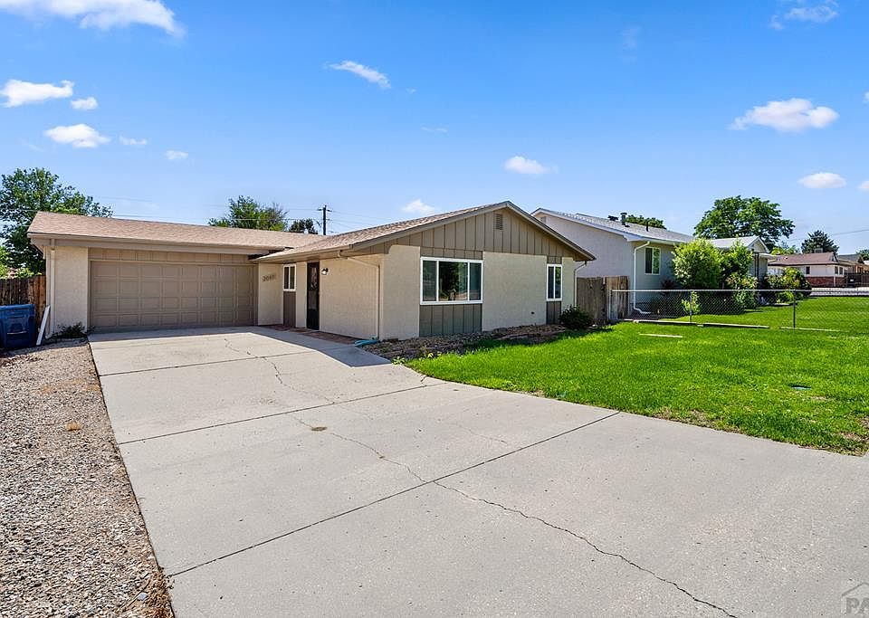 1st image of 2040 Oakwood Ln