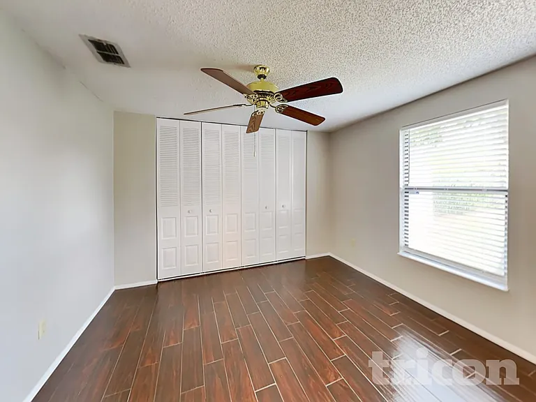 8102 Chickasaw Ln — Photo 9