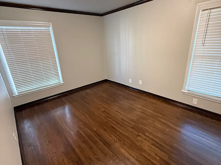 4558 E 38th Pl — Photo 10