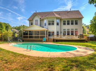 1233 Hardwood Dr, Matthews, NC 28104