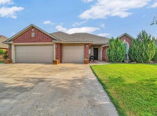 817 Candace Ln, Altus, OK 73521