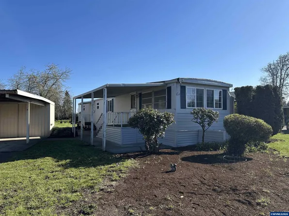 16688 Highway 99e NE Unit 48, Woodburn, OR 97071