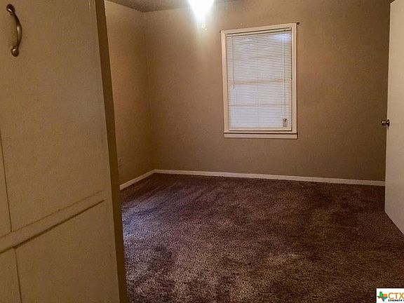 5th image of 118 Hillcrest Dr