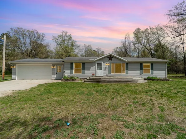 561 Deep River Rd, Omer, MI 48749