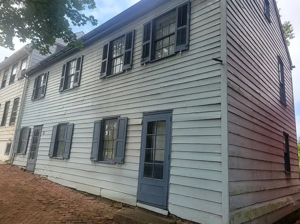 30 S Main St, Shrewsbury, PA 17361
