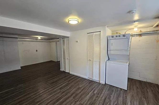 Lower Level -living area