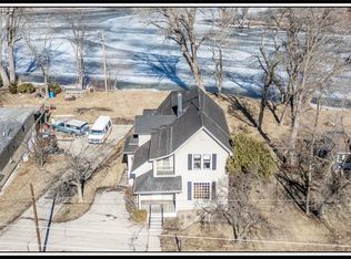 211 E Wolf River Ave, New London, WI 54961