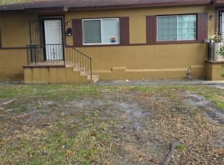 7th Ave Highlands, Miami, FL 33150