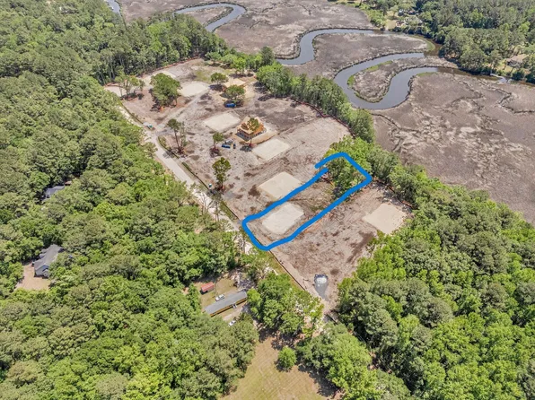 1088 Theodore Brunson Rd, Awendaw, SC 29429