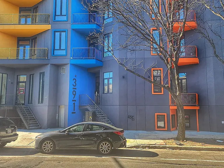 391 Meeker Ave #2D — Photo 9