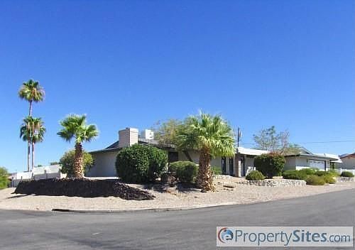 1st image of 2585 Viejo Dr