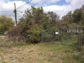2nd image of 1879 Bonkirk Dr