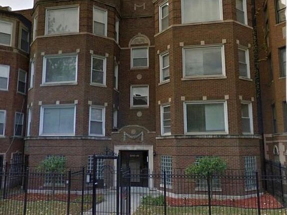 5th image of 6940 S Paxton Ave